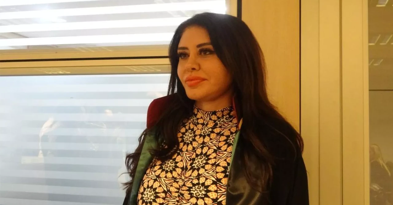 Ebru Polat, dolandırıcılara karşı yasal işlem başlattı!