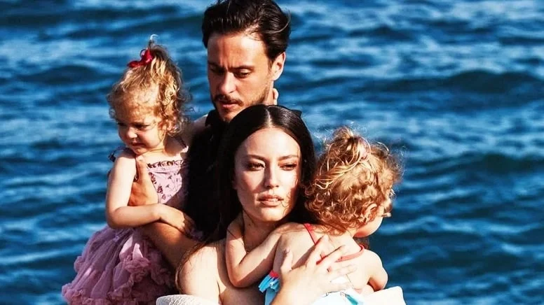 Pelin Akil ve Anıl Altan resmen boşandı!