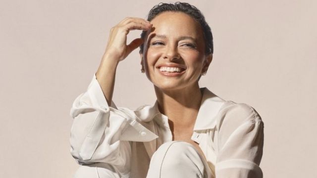 Zeynep Özyılmazel'den