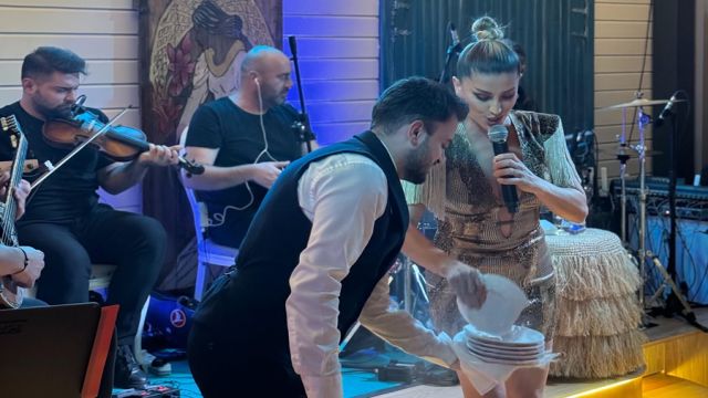 Göknur'un Sirtaki Performansı Göz Doldurdu!